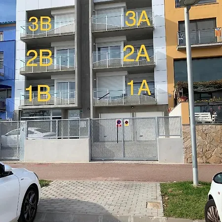 Edifici Valeria דירה *