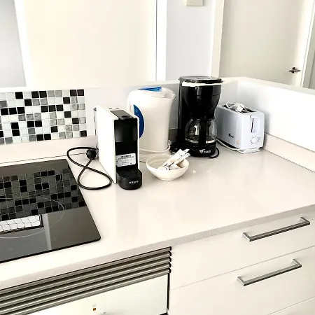 Edifici Valeria אמפוריבראבה