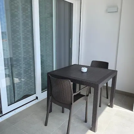 Edifici Valeria 엠푸리아브라바