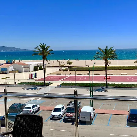 Edifici Valeria 엠푸리아브라바